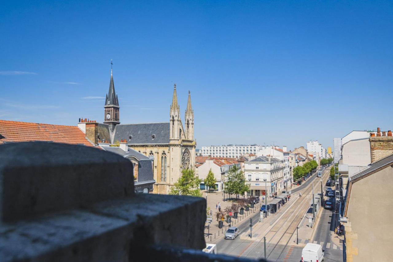 Blue Velvet Reims Apartment Exterior photo